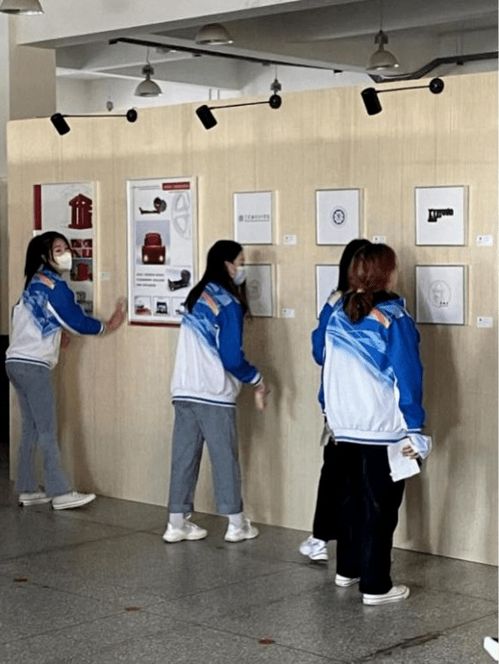 人文与艺术设计系开展入党积极分子志愿清扫活动